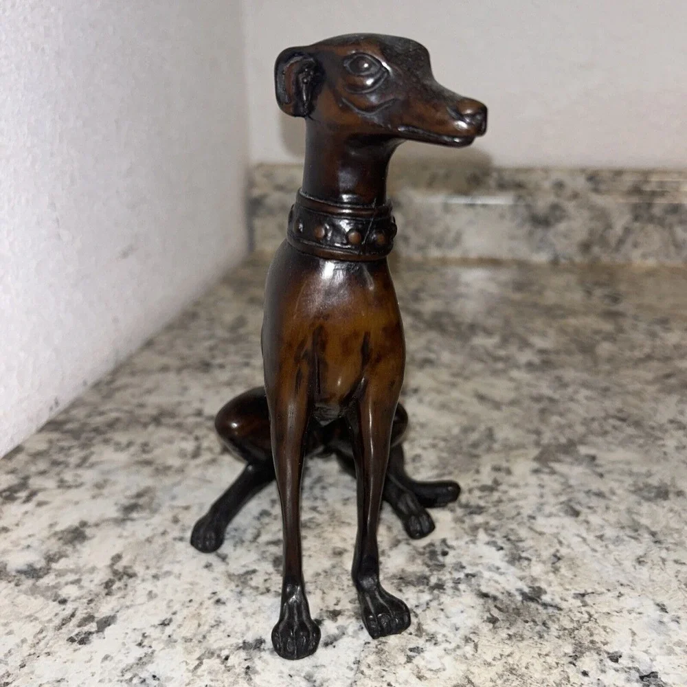 Sitting Dog Statue 7